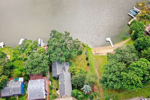 Tiny photo for 5212 W Lake Shore Drive, Wonder Lake, IL 60097 (MLS # 12488588)
