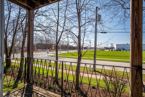 Tiny photo for 5740 East Avenue #2F, Countryside, IL 60525 (MLS # 12615850)