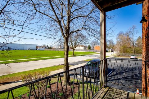 Tiny photo for 5740 East Avenue #2F, Countryside, IL 60525 (MLS # 12615850)