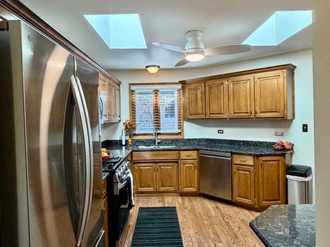 Tiny photo for 19339 Lisadell Drive, Tinley Park, IL 60487 (MLS # 12765948)