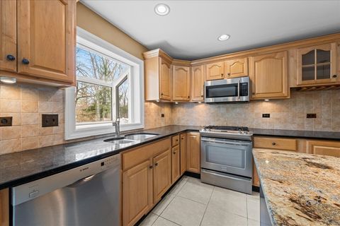 Tiny photo for 809 Heatherton Drive, Naperville, IL 60563 (MLS # 12603318)