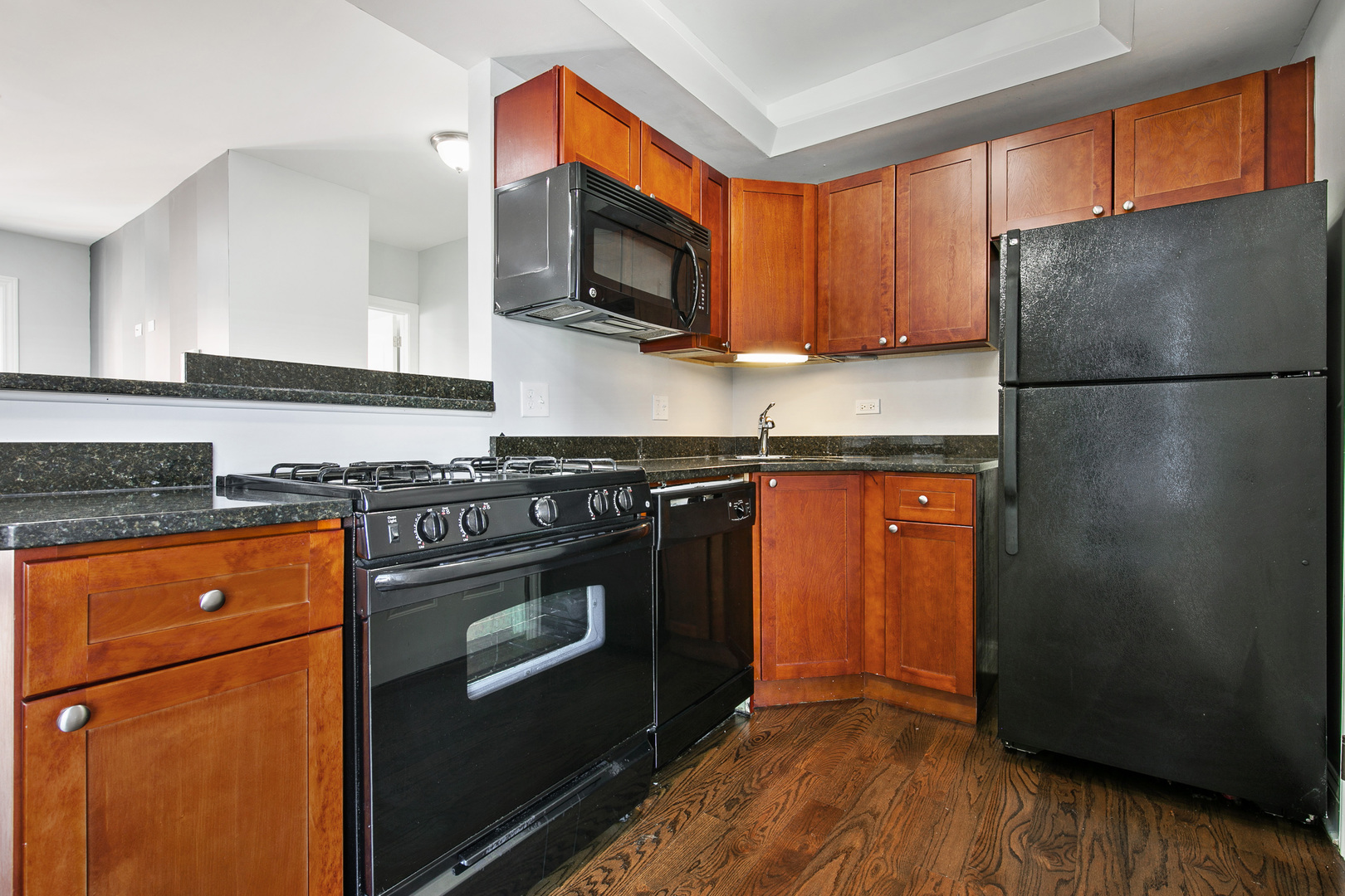 7724 N Ashland Avenue F2
