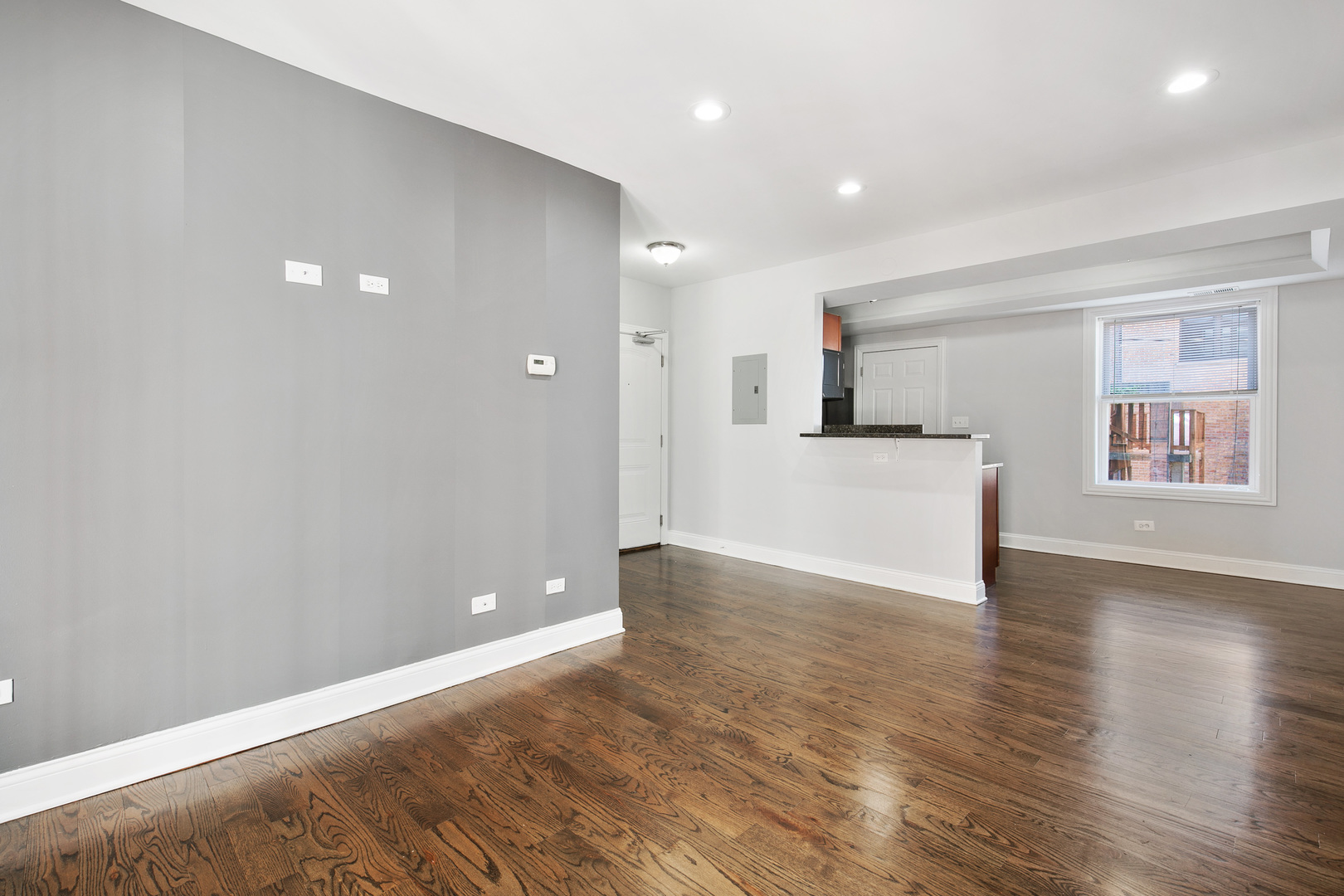 7724 N Ashland Avenue F2