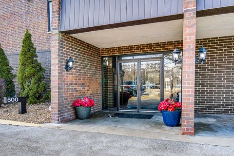 Photo of 500 Park Avenue #521, Calumet City, IL 60409 (MLS # 12571639)