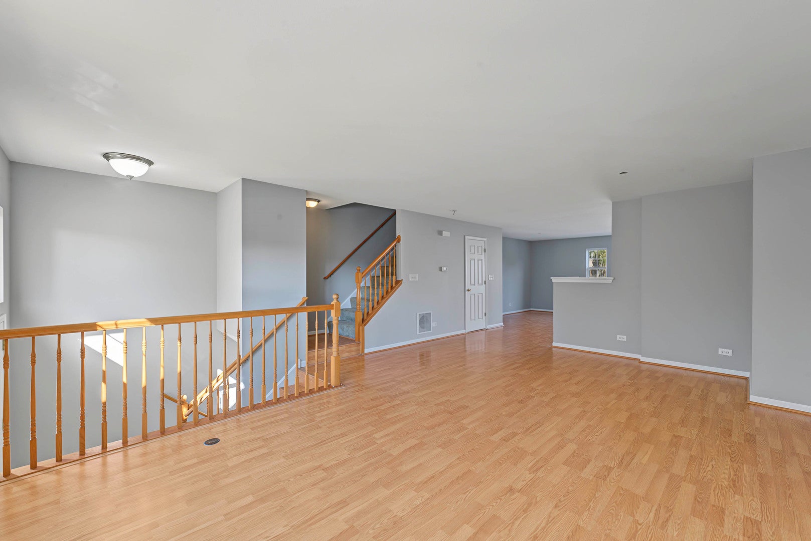 882 S Insignia Court