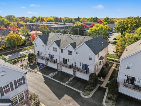 Tiny photo for 882 S Insignia Court, Palatine, IL 60067 (MLS # 12795478)