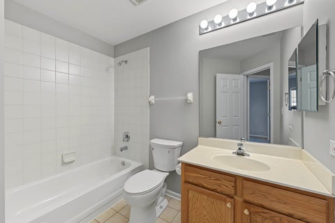 Tiny photo for 882 S Insignia Court, Palatine, IL 60067 (MLS # 12795478)