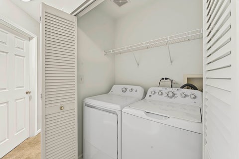 Tiny photo for 882 S Insignia Court, Palatine, IL 60067 (MLS # 12795478)