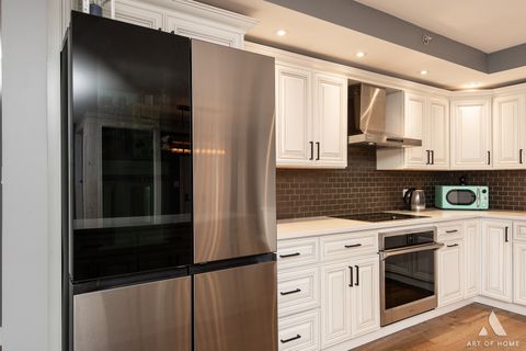 Tiny photo for 10420 Circle Drive #47B, Oak Lawn, IL 60453 (MLS # 12552850)