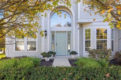 Tiny photo for 1 Firethorn Court, Bolingbrook, IL 60490 (MLS # 12522008)
