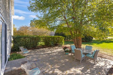 Tiny photo for 1 Firethorn Court, Bolingbrook, IL 60490 (MLS # 12522008)
