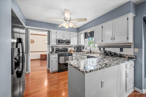 Tiny photo for 2639 Berkshire Drive, Geneva, IL 60134 (MLS # 12698068)
