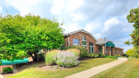 Tiny photo for 4302 W Shamrock Lane #3C, McHenry, IL 60050 (MLS # 12492696)