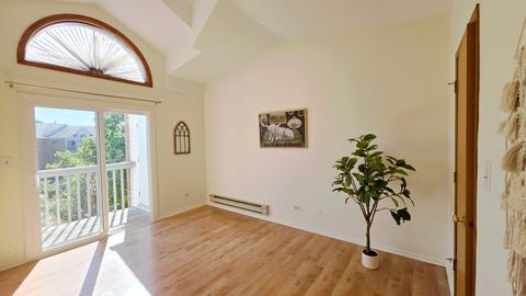 Tiny photo for 4302 W Shamrock Lane #3C, McHenry, IL 60050 (MLS # 12492696)