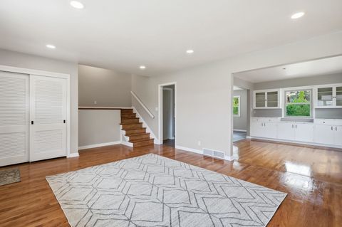 Tiny photo for 2528 28th Street, Moline, IL 61265 (MLS # 12638306)