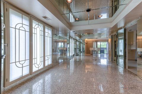 Tiny photo for 3860 Mission Hills Road #417, Northbrook, IL 60062 (MLS # 12452631)