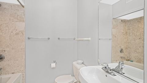 Tiny photo for 7315 N Honore Street #3, Chicago, IL 60626 (MLS # 12631318)