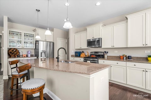 Tiny photo for 318 Winthrop Drive, Oswego, IL 60543 (MLS # 12642864)