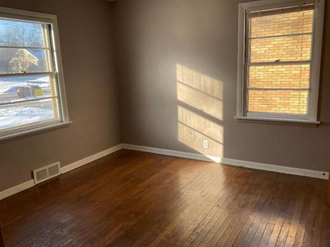 Tiny photo for 731 James Avenue, Rockford, IL 61107 (MLS # 12551003)