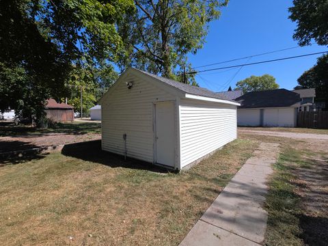 Tiny photo for 908 1st Avenue, Sterling, IL 61081 (MLS # 12483444)