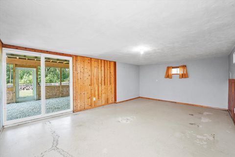 Tiny photo for 6846 S James Drive, Rochelle, IL 61068 (MLS # 12412616)