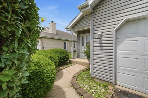 Tiny photo for 1622 Liberty Street, Hanover Park, IL 60133 (MLS # 12676273)