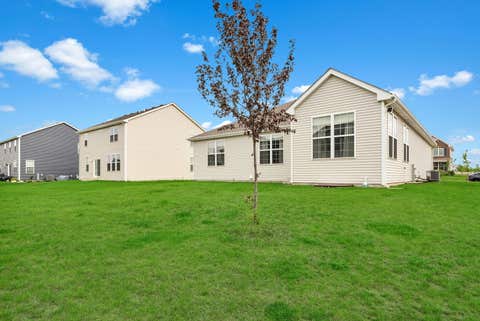 Tiny photo for 135 S Devoe Drive, Oswego, IL 60543 (MLS # 12701352)