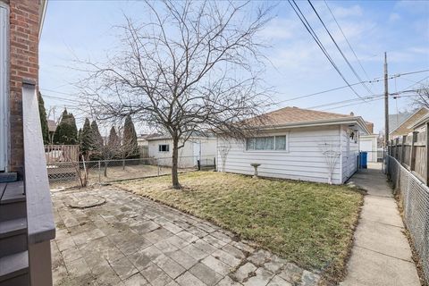 Tiny photo for 5118 N New England Street, Chicago, IL 60656 (MLS # 12553577)