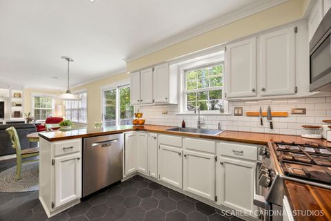 Tiny photo for 103 Forestview Lane, Aurora, IL 60502 (MLS # 12630501)
