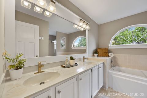 Tiny photo for 103 Forestview Lane, Aurora, IL 60502 (MLS # 12630501)