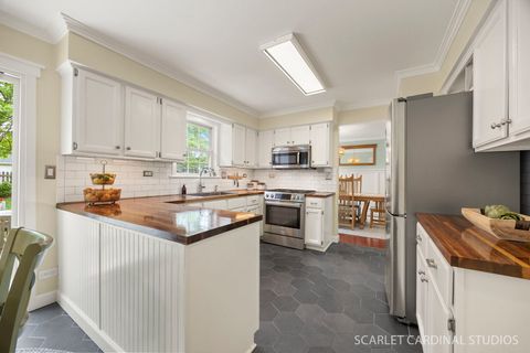 Tiny photo for 103 Forestview Lane, Aurora, IL 60502 (MLS # 12630501)