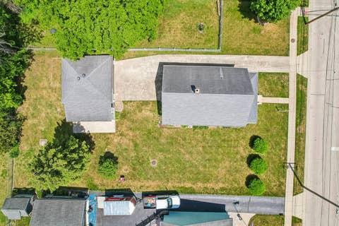 Tiny photo for 470 N Prairie Avenue, Mundelein, IL 60060 (MLS # 12665306)