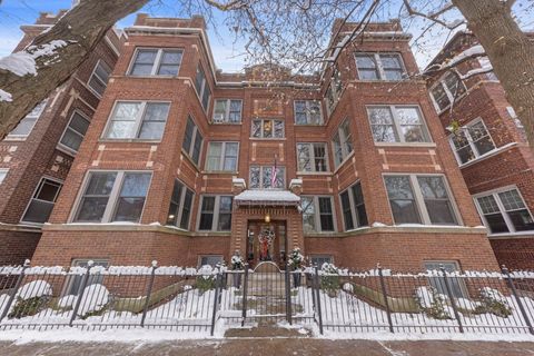 Photo of 1433 W Rosemont Avenue #1W, Chicago, IL 60660 (MLS # 12520884)