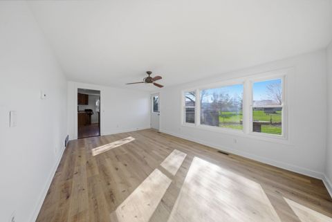 Tiny photo for 152 Holiday Drive, Somonauk, IL 60552 (MLS # 12614451)