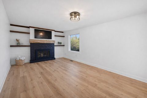 Tiny photo for 152 Holiday Drive, Somonauk, IL 60552 (MLS # 12614451)