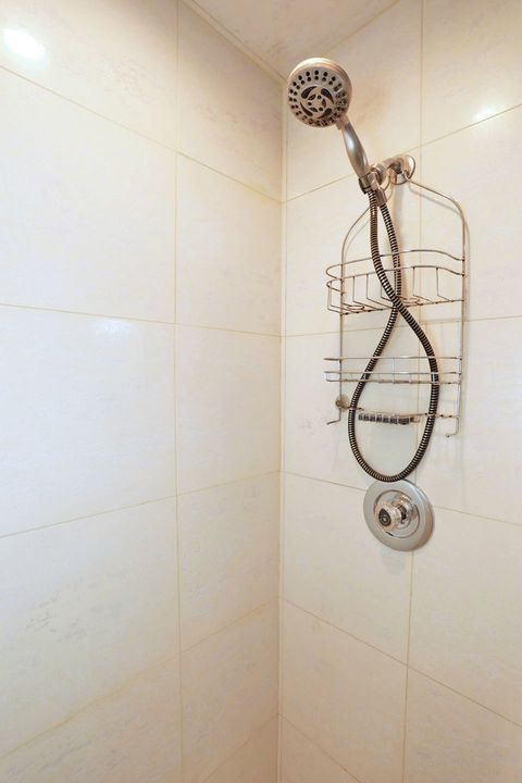 Tiny photo for 676 W Cross Creek Drive #B2, Roselle, IL 60172 (MLS # 12499991)