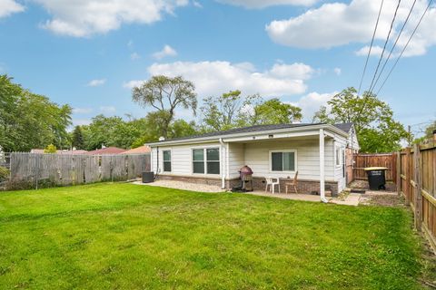 Tiny photo for 17256 Walter Street, Lansing, IL 60438 (MLS # 12655656)