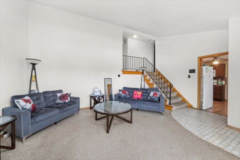 Tiny photo for 1012 E 159th Place, South Holland, IL 60473 (MLS # 12456022)