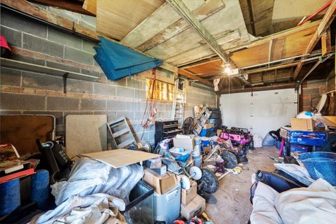 Tiny photo for 1012 E 159th Place, South Holland, IL 60473 (MLS # 12456022)