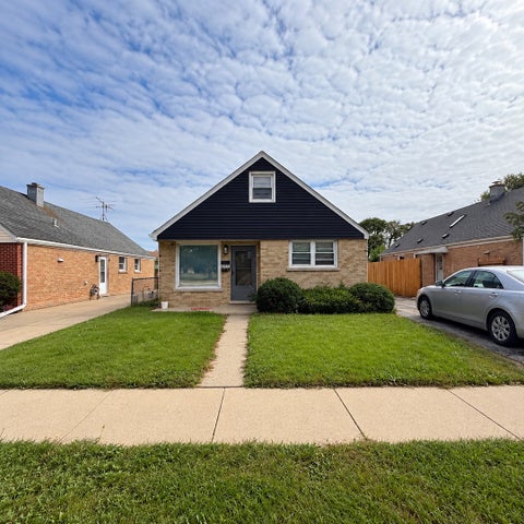 Photo of 4137 Ruby Street, Schiller Park, IL 60176 (MLS # 12767599)