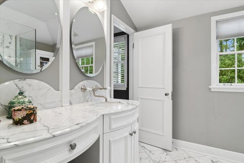 Tiny photo for 955 Wildwood Lane, Highland Park, IL 60035 (MLS # 12676605)