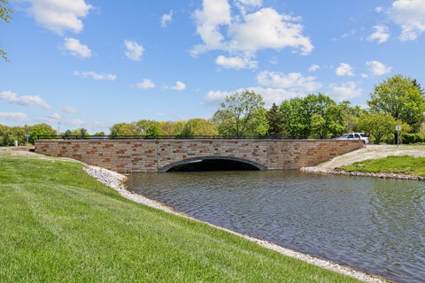 Tiny photo for 784 Leicester Road #784, Elk Grove Village, IL 60007 (MLS # 12749853)