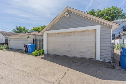 Tiny photo for 5837 N Marmora Avenue, Chicago, IL 60646 (MLS # 12768569)
