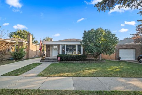 Photo of 3223 W 98th Street, Evergreen Park, IL 60805 (MLS # 12488449)