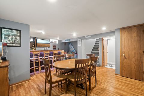 Tiny photo for 3223 W 98th Street, Evergreen Park, IL 60805 (MLS # 12488449)
