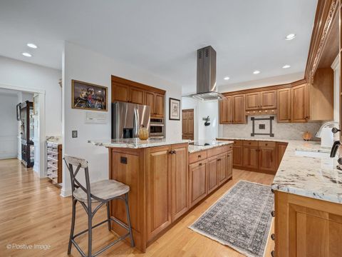 Tiny photo for 360 Long Oak Drive, West Chicago, IL 60185 (MLS # 12479887)