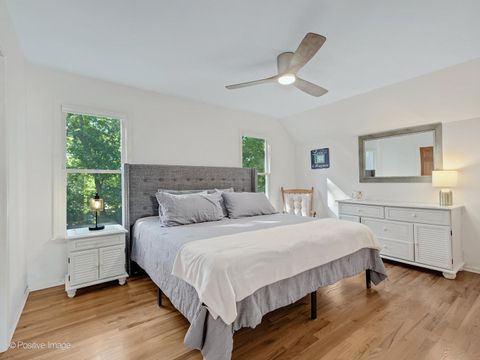 Tiny photo for 360 Long Oak Drive, West Chicago, IL 60185 (MLS # 12479887)