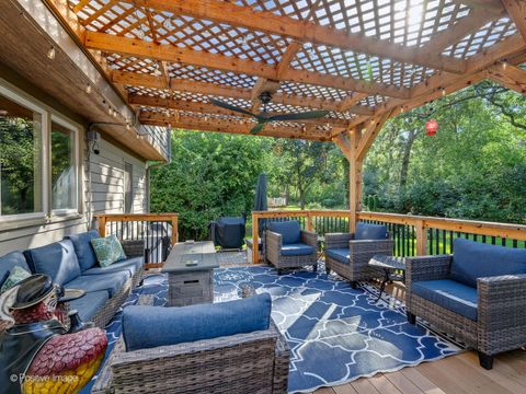 Tiny photo for 360 Long Oak Drive, West Chicago, IL 60185 (MLS # 12479887)