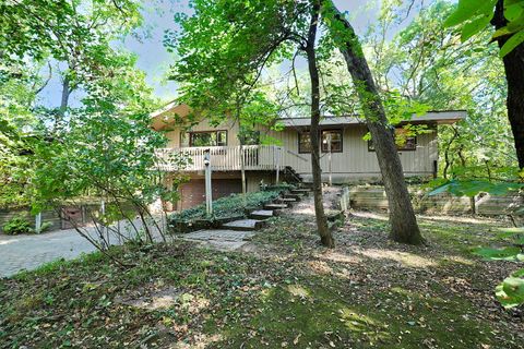 Photo of 4N621 Pathfinder Drive, Elburn, IL 60119 (MLS # 12474179)