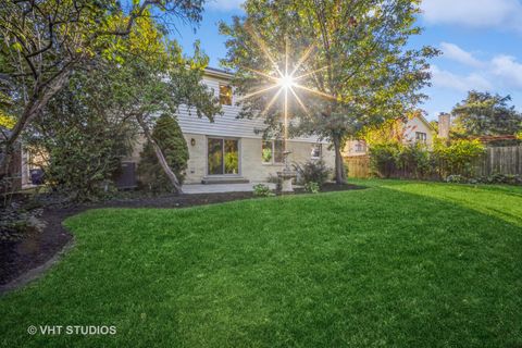 A home in Des Plaines